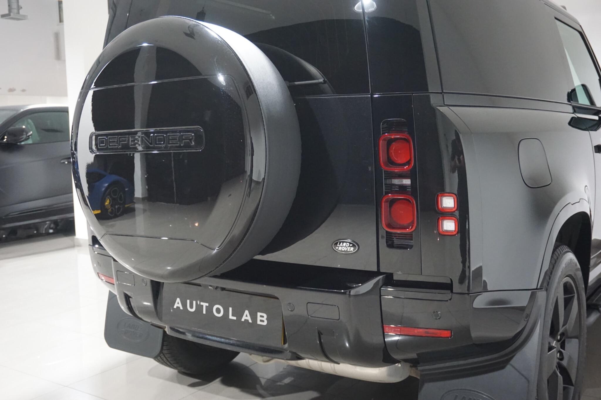 Land Rover Defender 90 3.0 D200 MHEV Hard Top SUV 3dr Diesel Auto 4WD SWB Euro 6 (s/s) (200 ps)